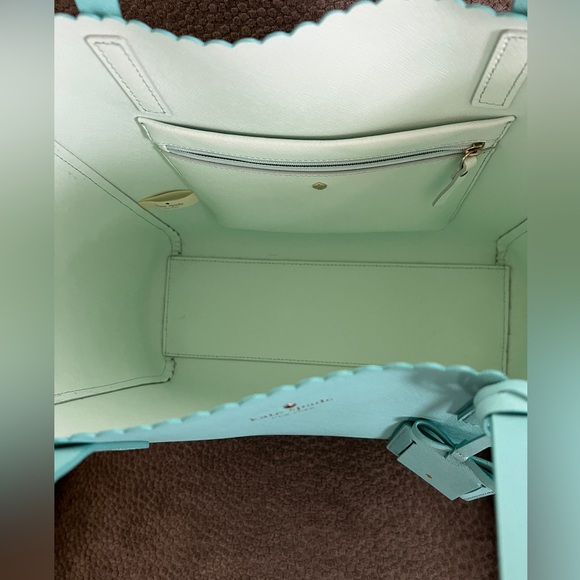 NWT! Kate Spade Tote - Picture 4 of 7